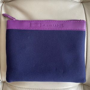 Away x United Airlines Pouch